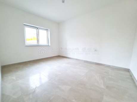 3-Zi., Wohnung, 77m², 1 Etage