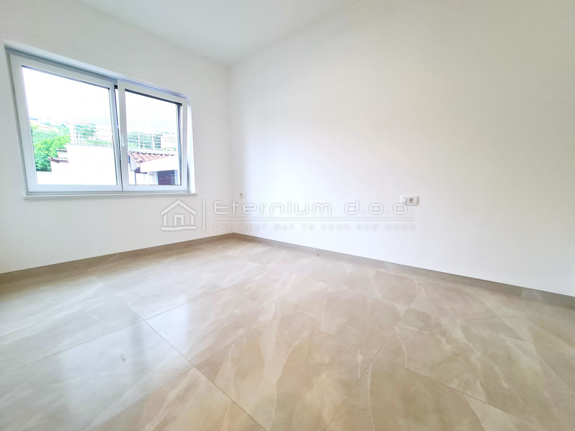 3-locale, Appartamento, 77m², 1 Piano