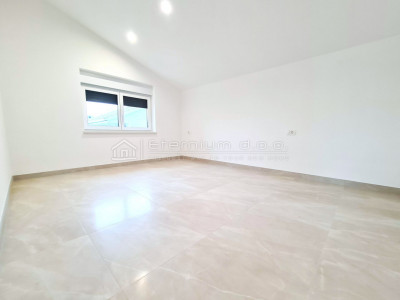 3 rooms, Apartment, 78m², 2 Floor