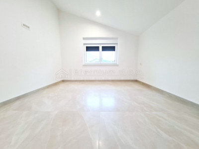 3-locale, Appartamento, 78m², 2 Piano