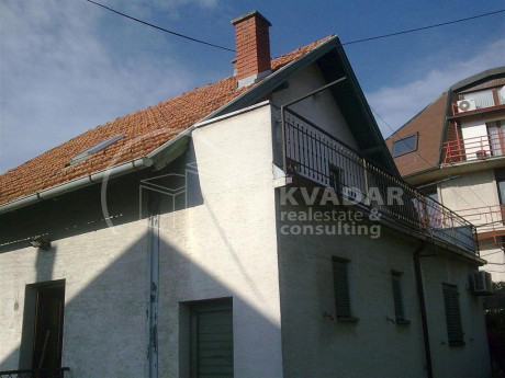 House, 180m², Plot 340m²