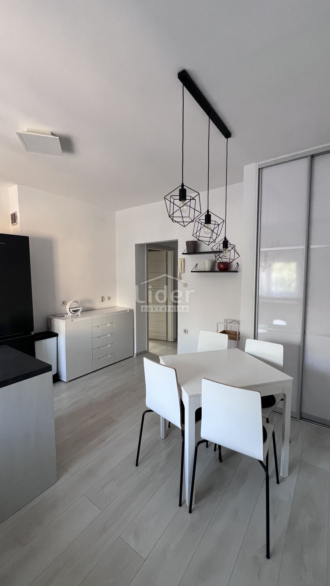 3-locale, Appartamento, 68m², 3 Piano