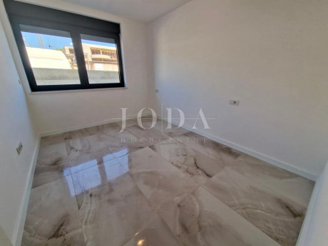 3-locale, Appartamento, 65m², 1 Piano