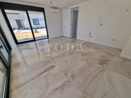 3-locale, Appartamento, 65m², 1 Piano