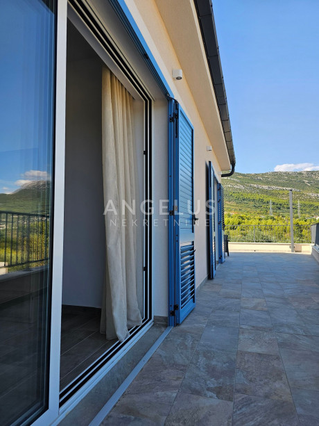 Casa, 277m², Terreno 1459m²