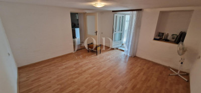 Haus, 140m², Grundstück 100m²