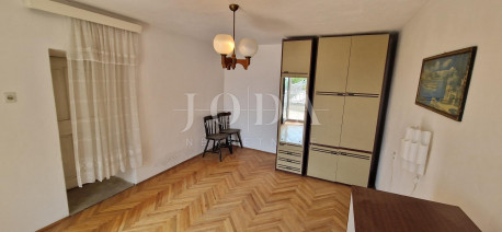 House, 140m², Plot 100m²