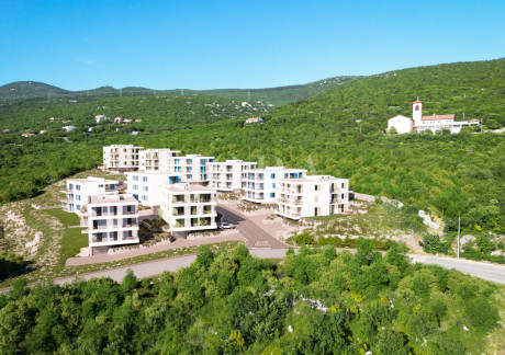 7500m², Zemljište