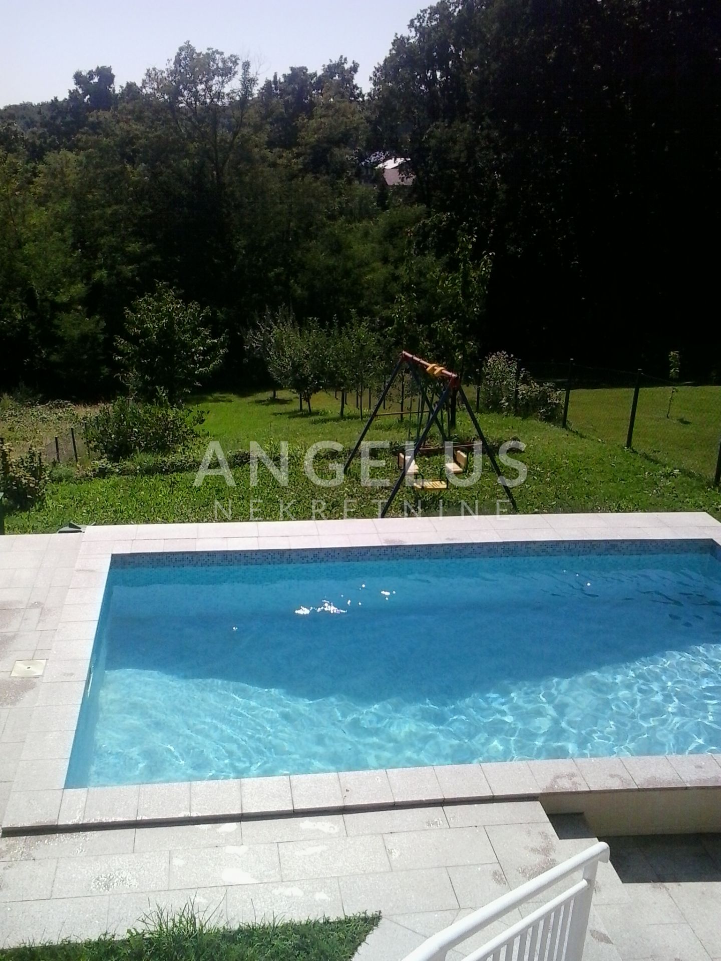 House, 275m², Plot 800m²