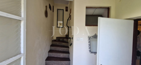 House, 241m², Plot 300m²