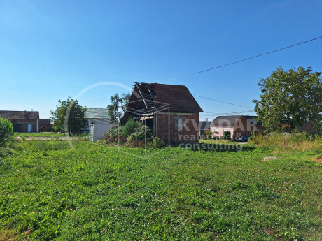 House, 80m², Plot 525m²