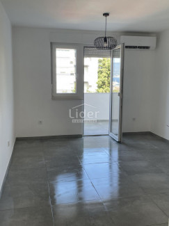 2-locale, Appartamento, 54m², 4 Piano