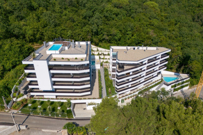 5-Zi., Wohnung, 546m², 3 Etage