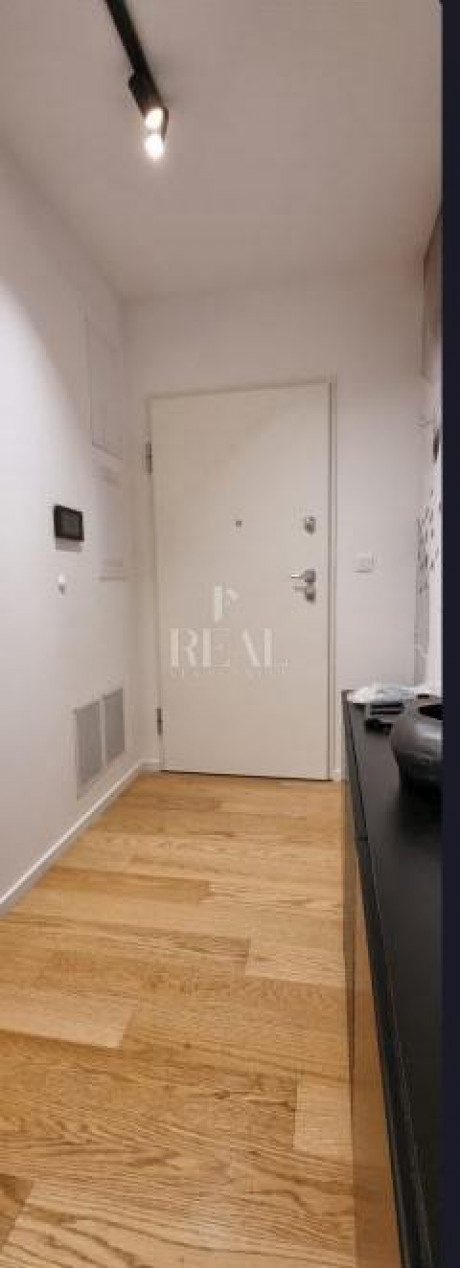 3-locale, Appartamento, 92m², 1 Piano