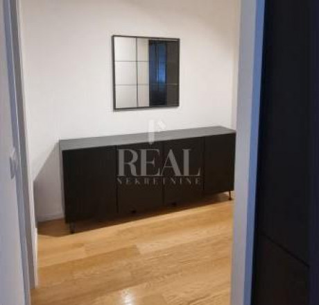 3-locale, Appartamento, 92m², 1 Piano