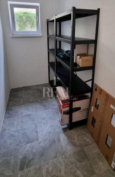 3-locale, Appartamento, 92m², 1 Piano