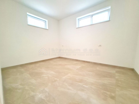 3-locale, Appartamento, 72m², 1 Piano