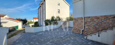 House, 102m², Plot 186m²