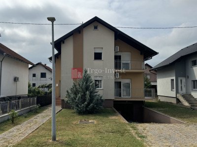 House, 200m², Plot 450m²