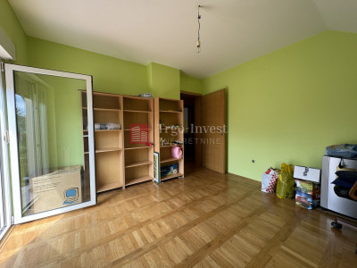 House, 200m², Plot 450m²