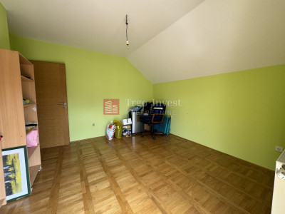 Дом, 200м², Участок 450м²