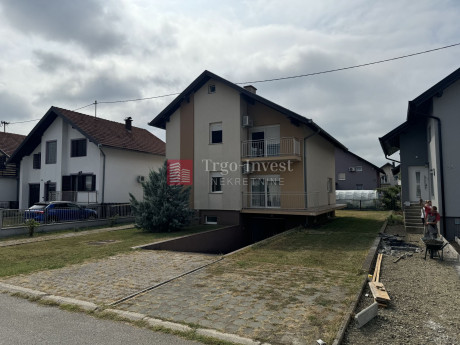 House, 200m², Plot 450m²