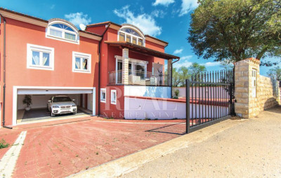 Casa, 350m², Terreno 629m²