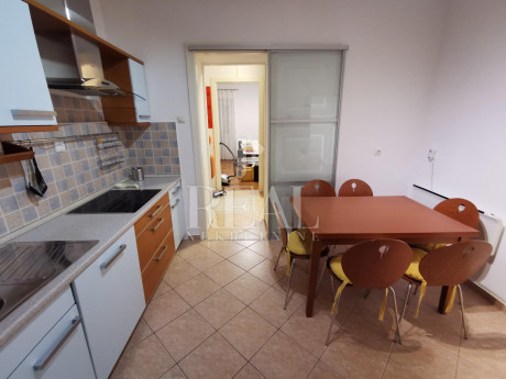 3-locale, Appartamento, 64m², 1 Piano