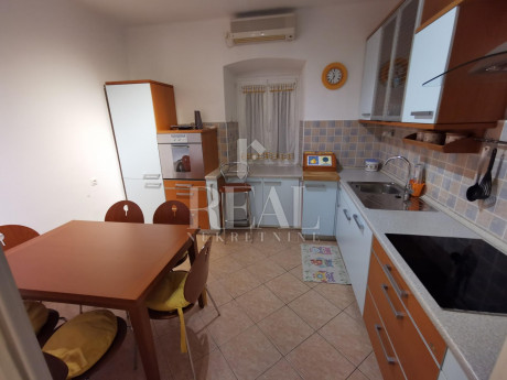 3-к, Квартира, 64м², 1 Этаж