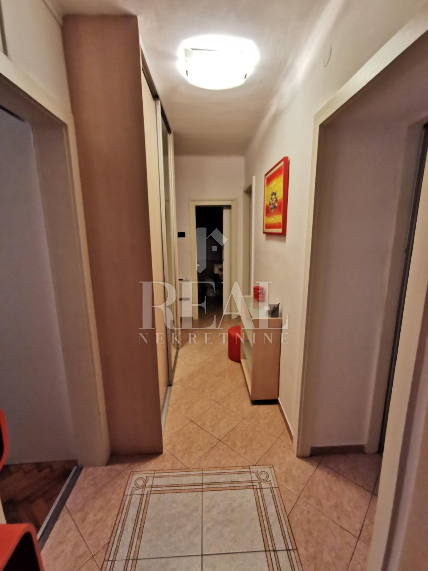 3 rooms, Apartment, 64m², 1 Floor