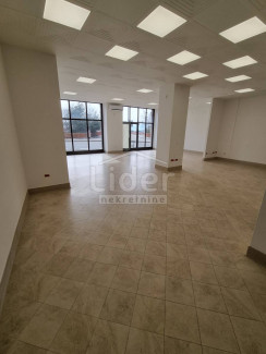 321m², Ufficio, 1 Piano