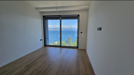 3 rooms, Apartment, 120m², 1 Floor