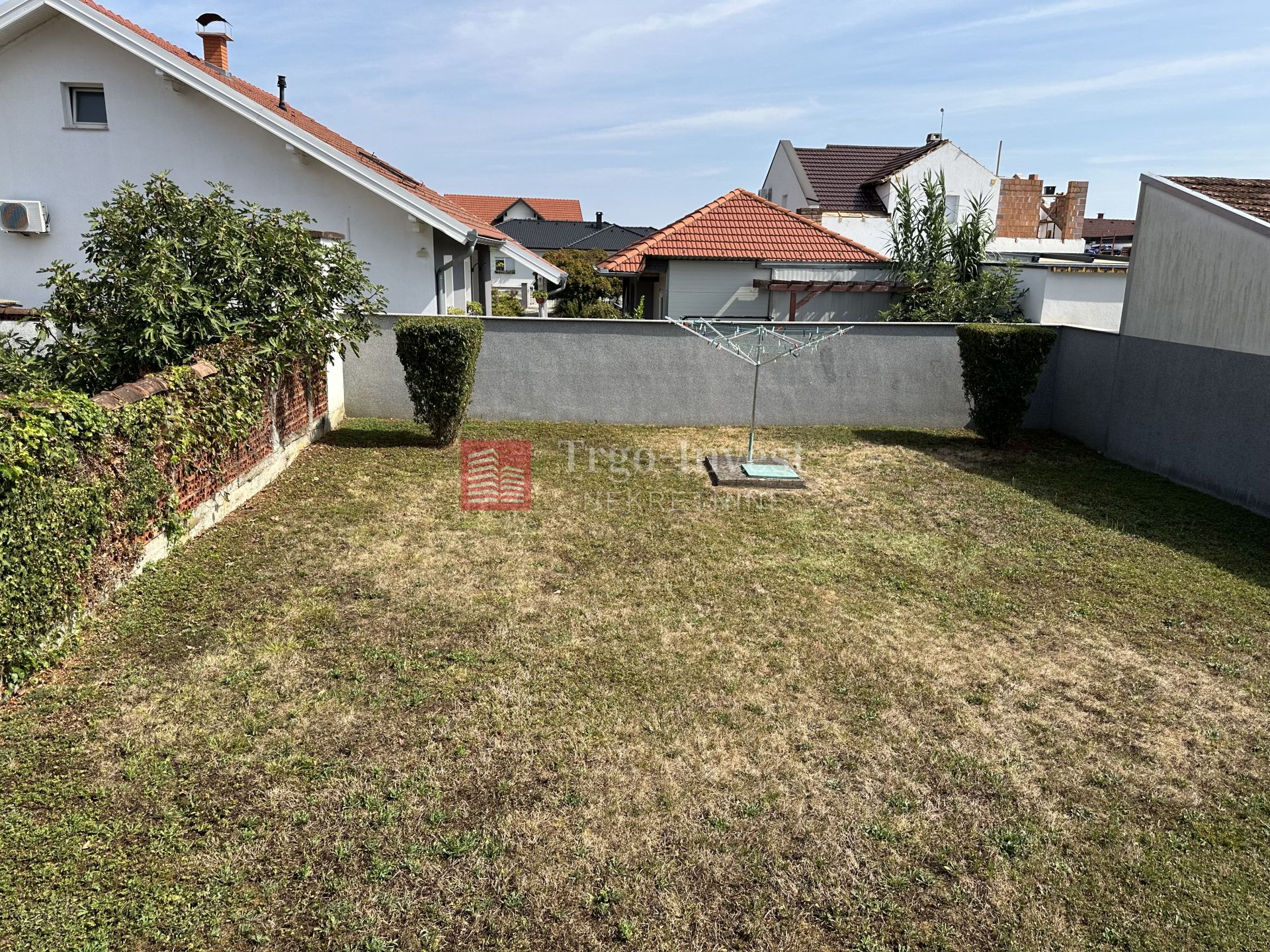 House, 150m², Plot 402m²