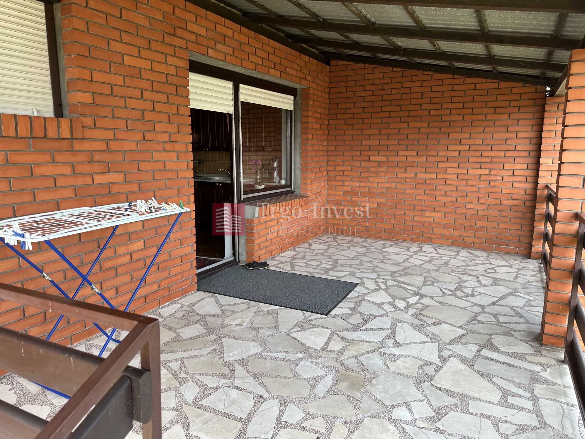 House, 150m², Plot 402m²