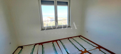 3 rooms, Apartment, 86m², 2 Floor