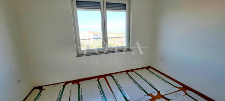 3-locale, Appartamento, 86m², 2 Piano