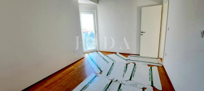 3-locale, Appartamento, 86m², 2 Piano