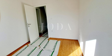 3-locale, Appartamento, 86m², 2 Piano