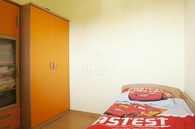 3-Zi., Wohnung, 74m², 1 Etage