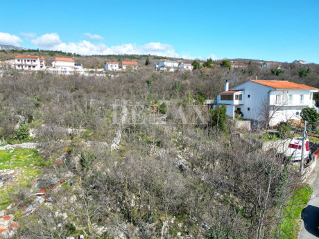 544m², Terreno