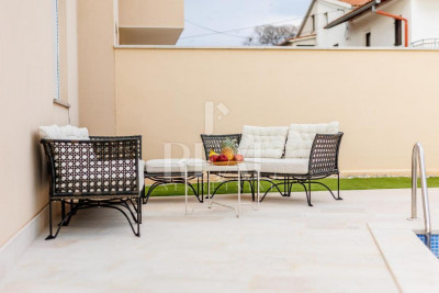 Casa, 180m², Terreno 301m²