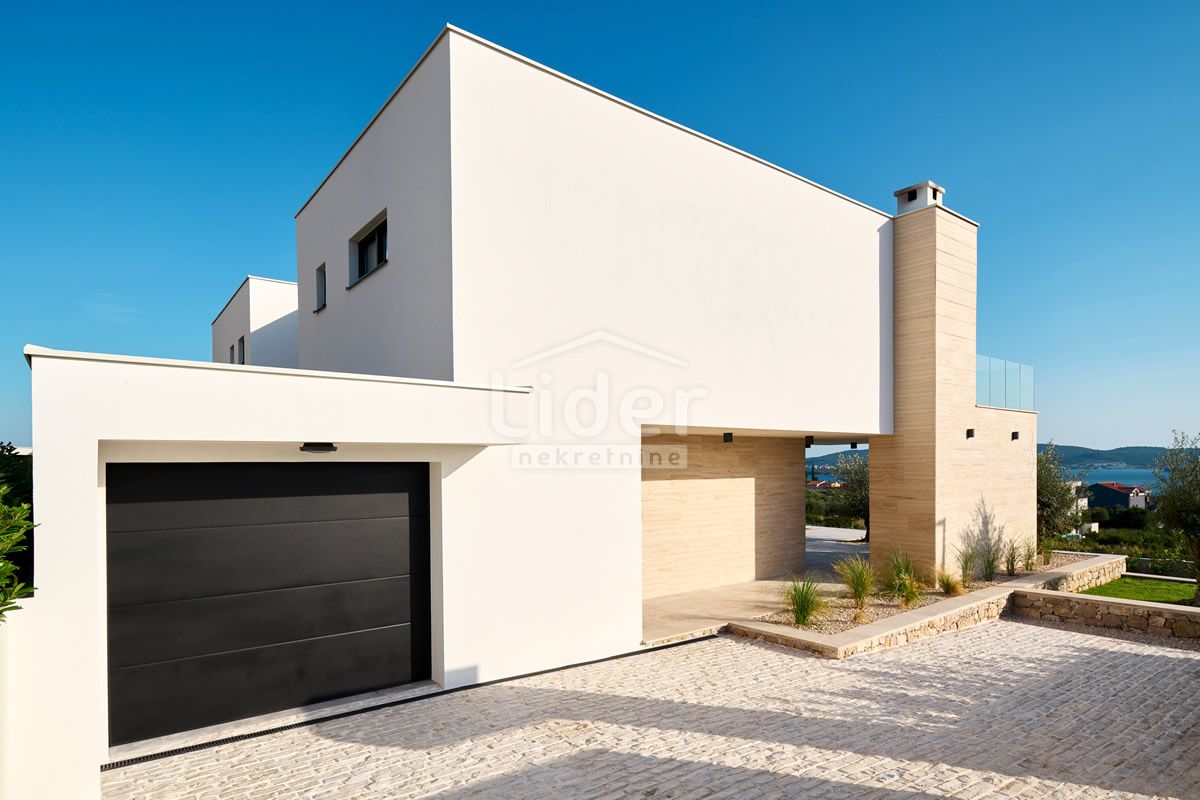 Casa, 263m², Terreno 0m²