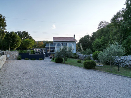 House, 92m², Plot 1014m²