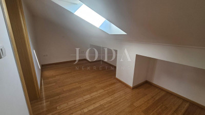 4-locale, Appartamento, 113m², 2 Piano