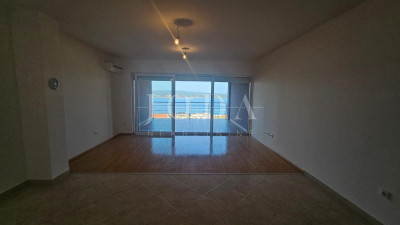 4 rooms, Apartment, 113m², 2 Floor