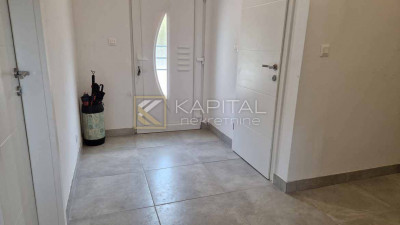 3-locale, Appartamento, 77m², 1 Piano