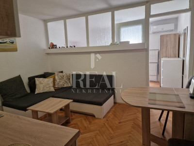 1 rooms, Apartment, 35m², 2 Floor