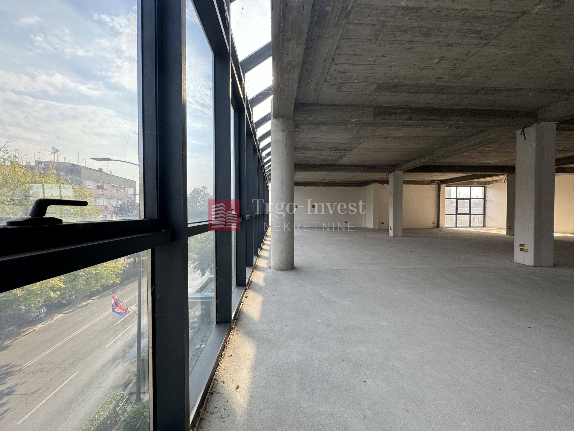 325m², Office, 2 Floor