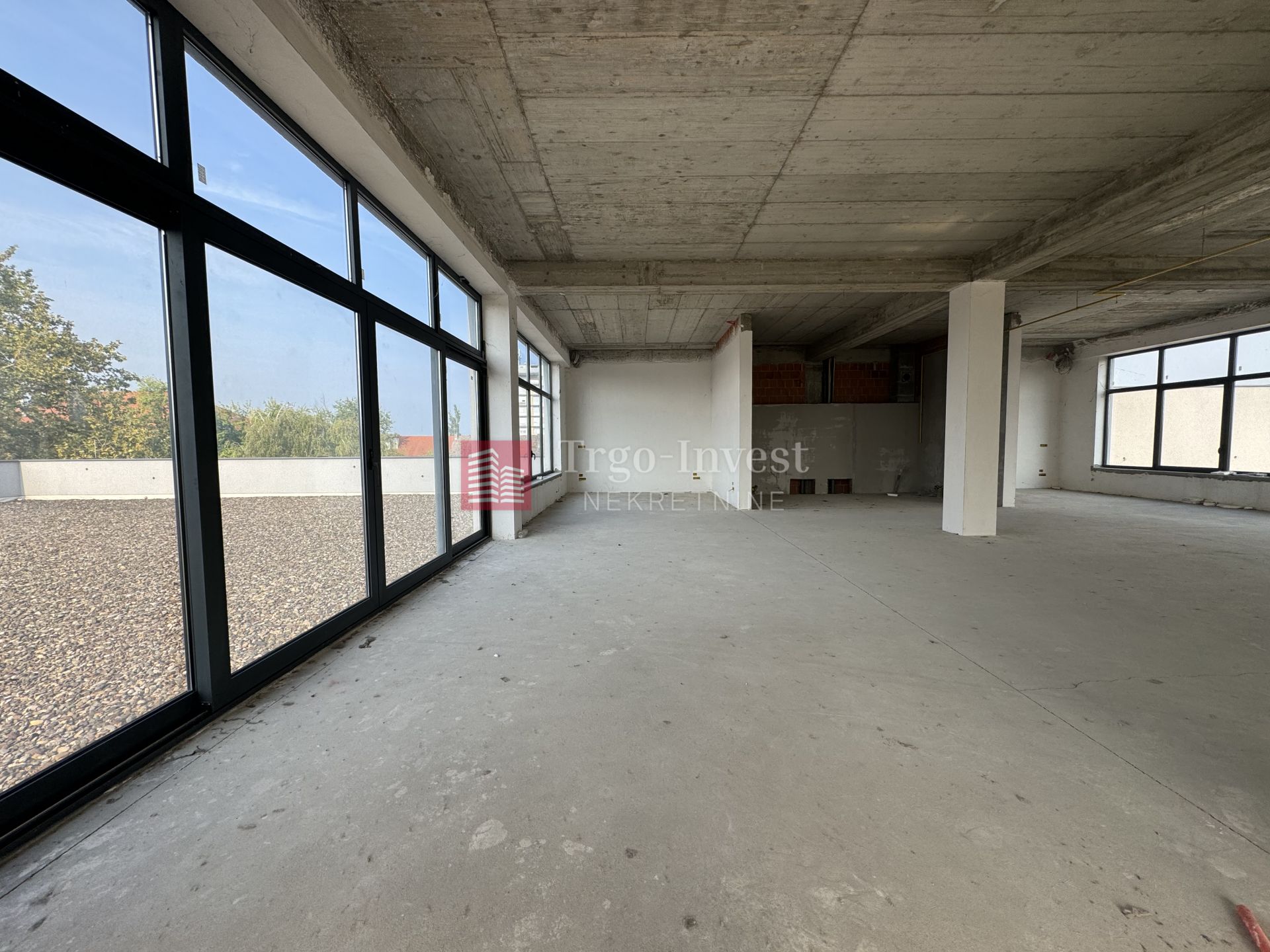 325m², Office, 2 Floor