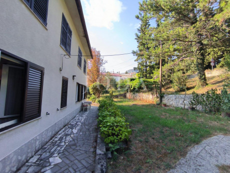 House, 200m², Plot 1700m²